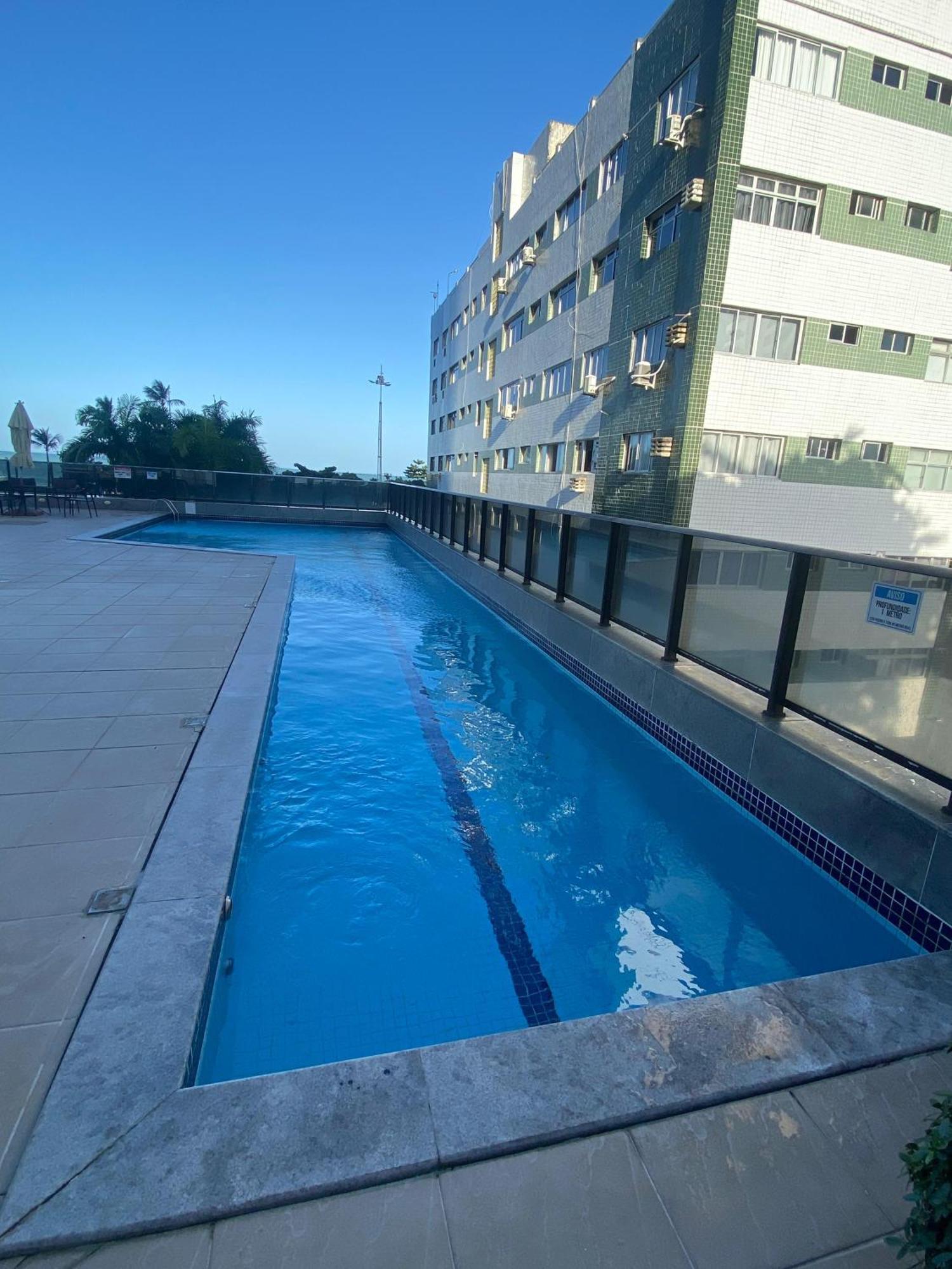 Appartamento Apartamento Na Avenida Boa Viagem Flat Beach Class International Recife Esterno foto